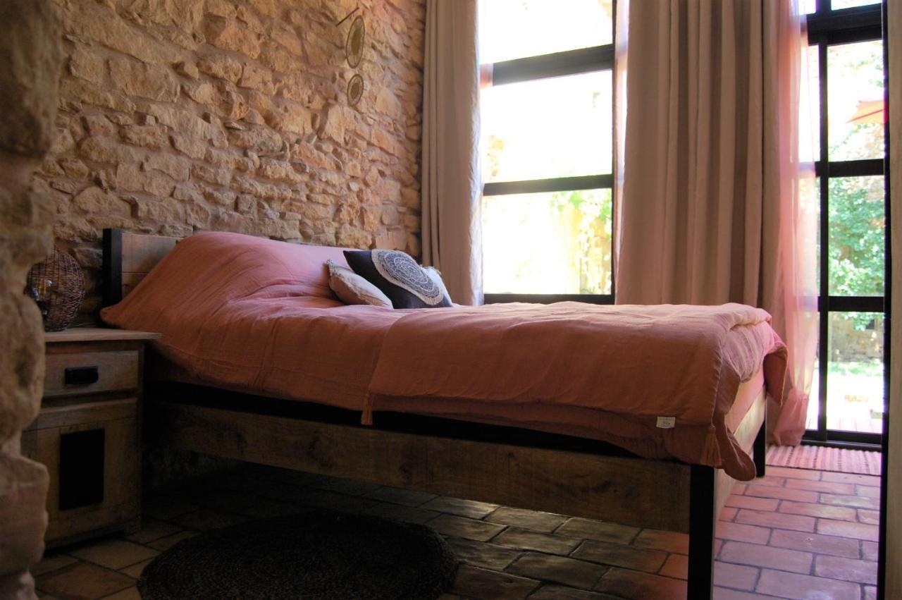 La Bucolique, Chambres Et Jardin D'Hotes Sabran Εξωτερικό φωτογραφία